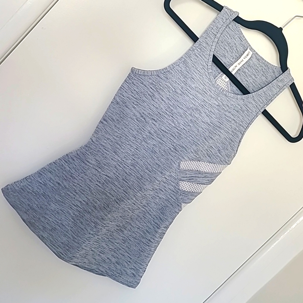 Like NEW Lorna Jane fitted mesh + cutout top